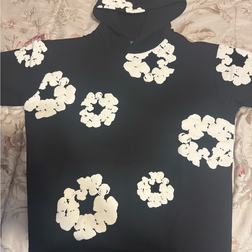 Denim Tears Hoofie Black 
Size :Large